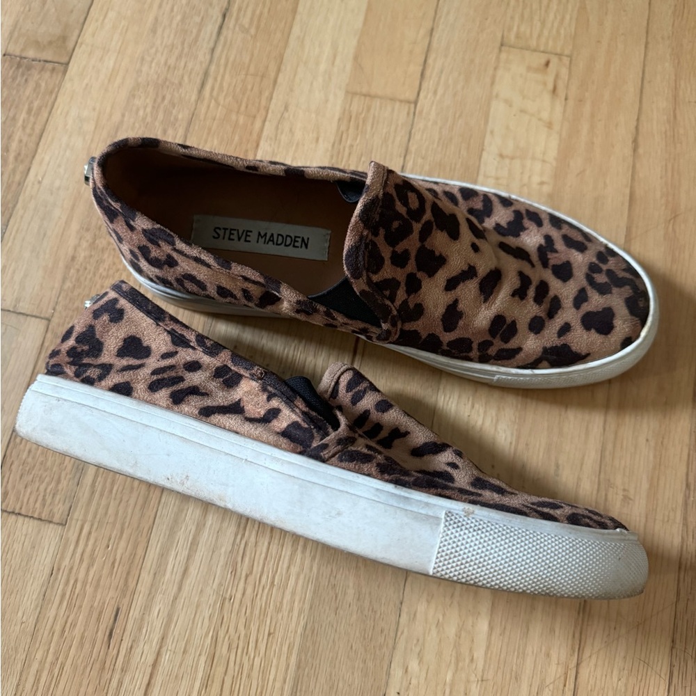 Steve Madden sneakers size 6.5 - Picture 2 of 3